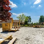 Nieuw!! Chalet De Luxe 4 Persoons Met Airco Oirsbeek