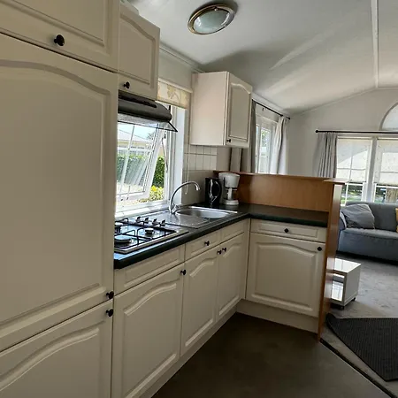 Nieuw!! De Luxe 4 Persoons Met Airco Campsite Oirsbeek