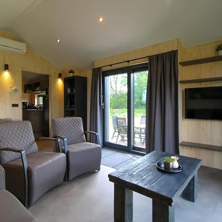 Nieuw!! De Luxe 4 Persoons Met Airco Κάμπινγκ